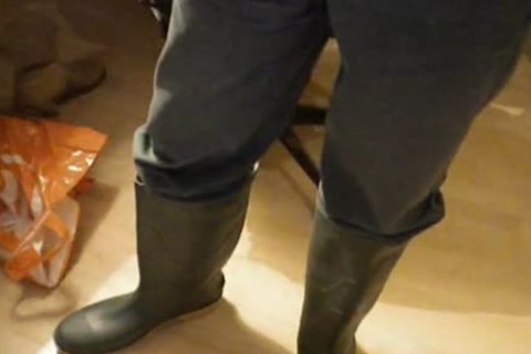 Nlboots - Green Boots, jerking off, Smoking And