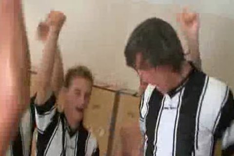 nakedback Football 2