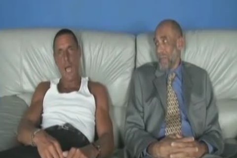 older 4 Me - Cowboy In L.A