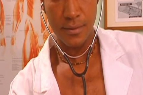 homo dude engulfing 10-Pounder In Hospital