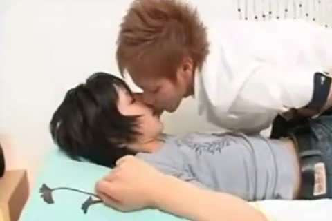 Asian teen chick loves fucking