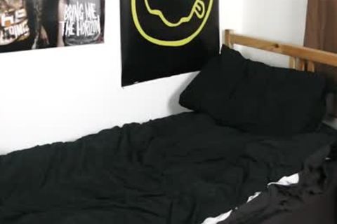 Emo homosexual boy Plays With His 10-Pounder On web camera