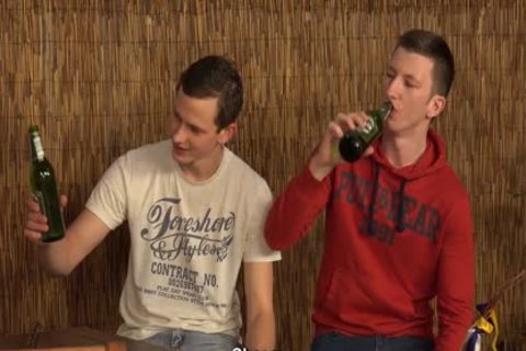 5 friends raw Easter jack off Party