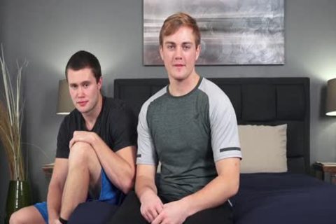 Straight guys Damien & Mason