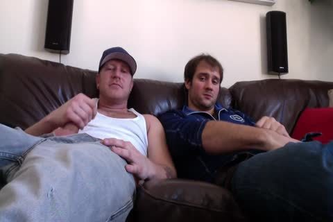 Straight Ship Worker Looking For Fmm trio assents To Masturbate To Porn No love juice Hidden webcam