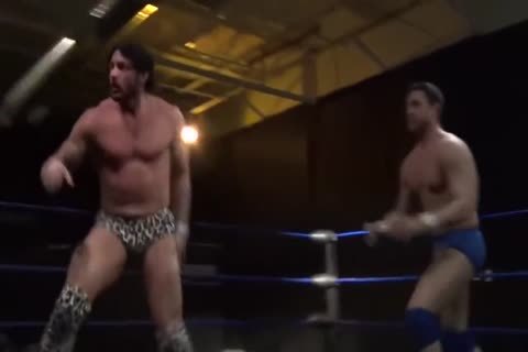 lusty Wrestling men: Reeves Vs Vine