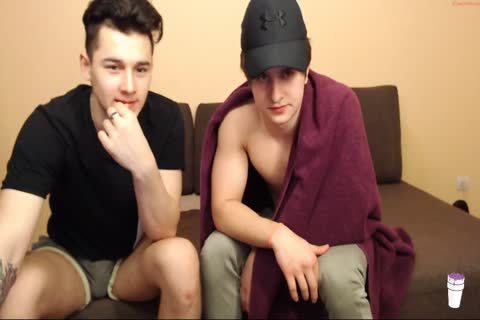 Purple_gang On webcam