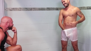 ExtraBigDicks.com: Gay Valentin Petrov fucks in the ass