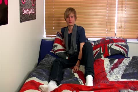 Brent Daley Empties his testicles