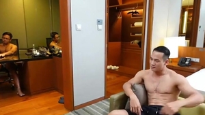 petite penis Seducing friend