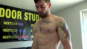 Next Door Casting: Brunette Julian Brady Gets His Surprise