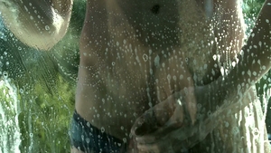 Men: Big Dick Surprise in Suds